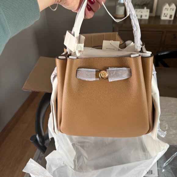 Tory Burch Romy Bucket Bag - Tiramisu - Picture 4 of 7